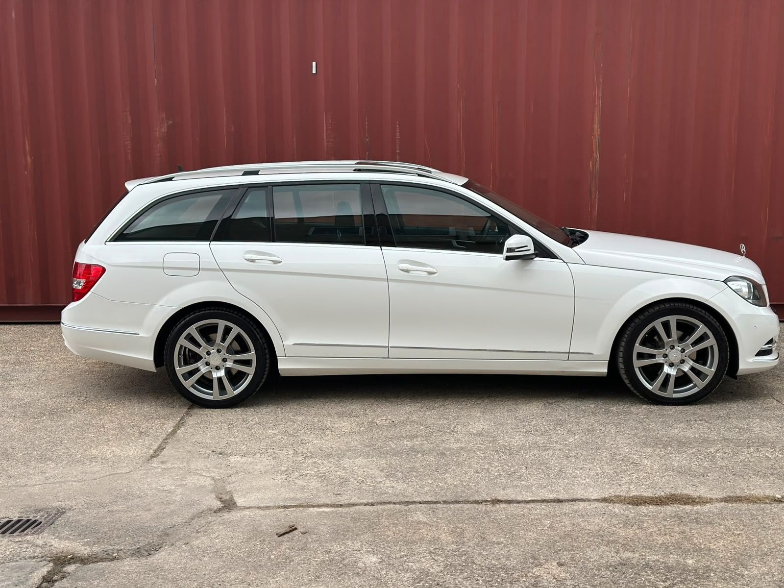 C 250 C T-Modell C 250 CDI BlueEfficiency